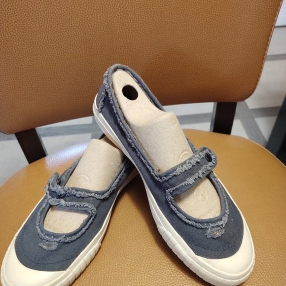 Keds Shoes - Womens Size 9 Denim Mary Janes Keds Shoes - Womens Size 9 Denim Mary Janes
